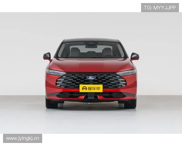 15万拿下!全新蒙迪欧实测:2.0T+8AT油耗6L,空间比雅阁大?